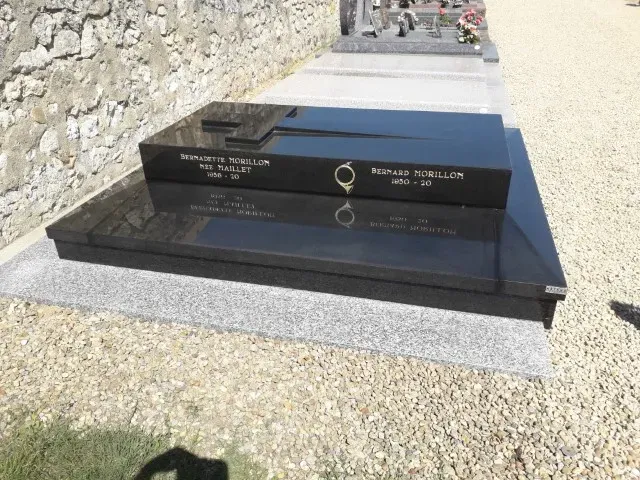 Caveau à Montmorillon